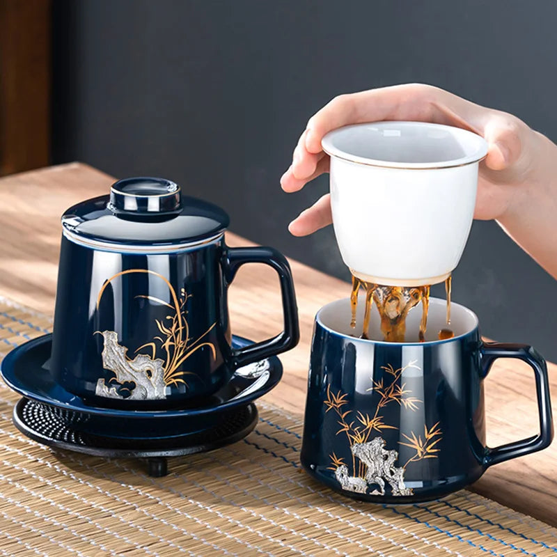 Tasse à thé avec infuseur pratique