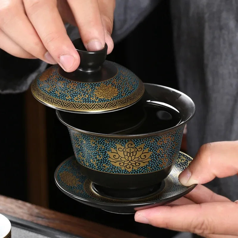 Tasse à thé Gaiwan noire ancienne